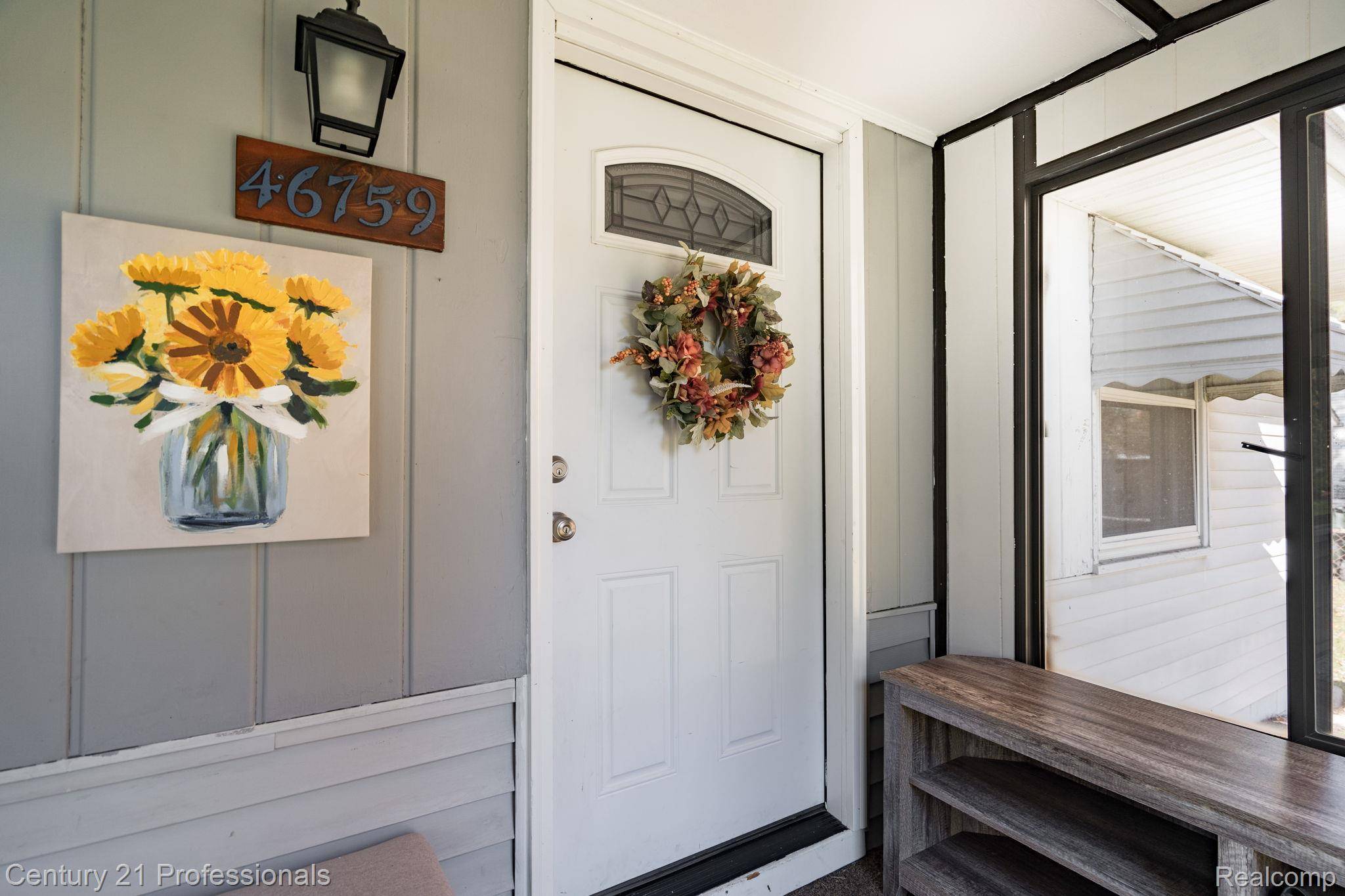 Shelby Twp, MI 48317,46759 Waco ST