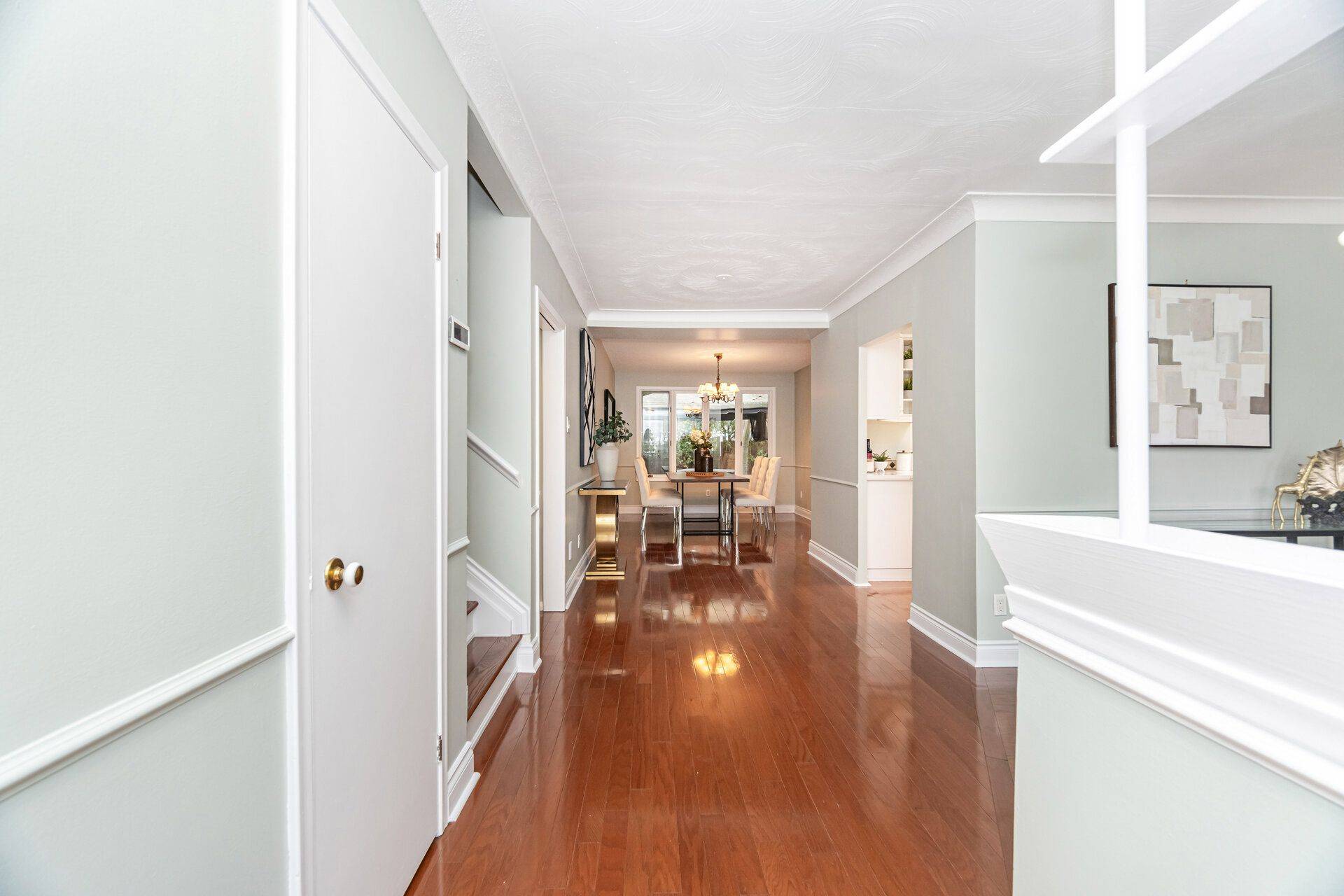 Burlington, ON L7L 3R3,5288 Mericourt RD