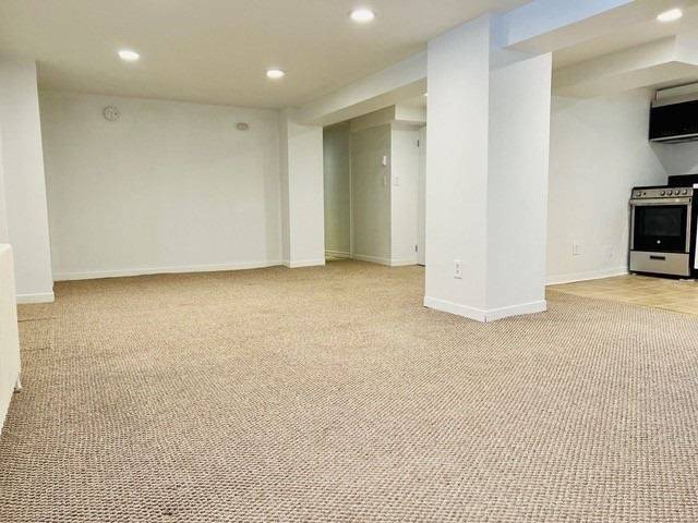 Toronto W02, ON M6P 3J3,27 Oakview AVE #Bsmt