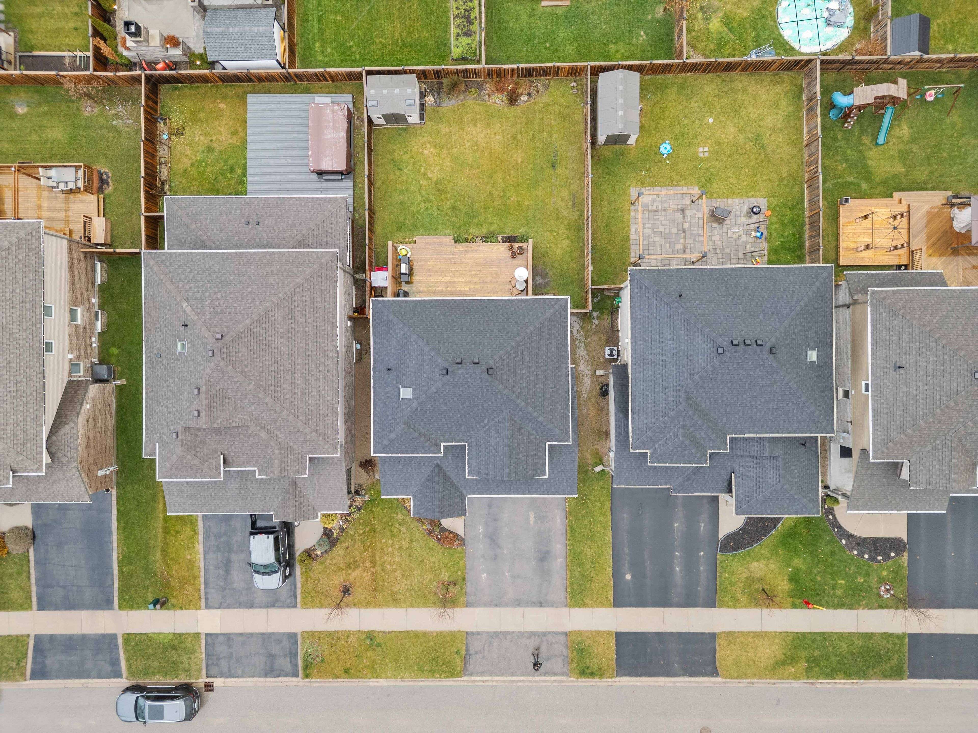 East Luther Grand Valley, ON L9W 6P4,24 Hilborn ST