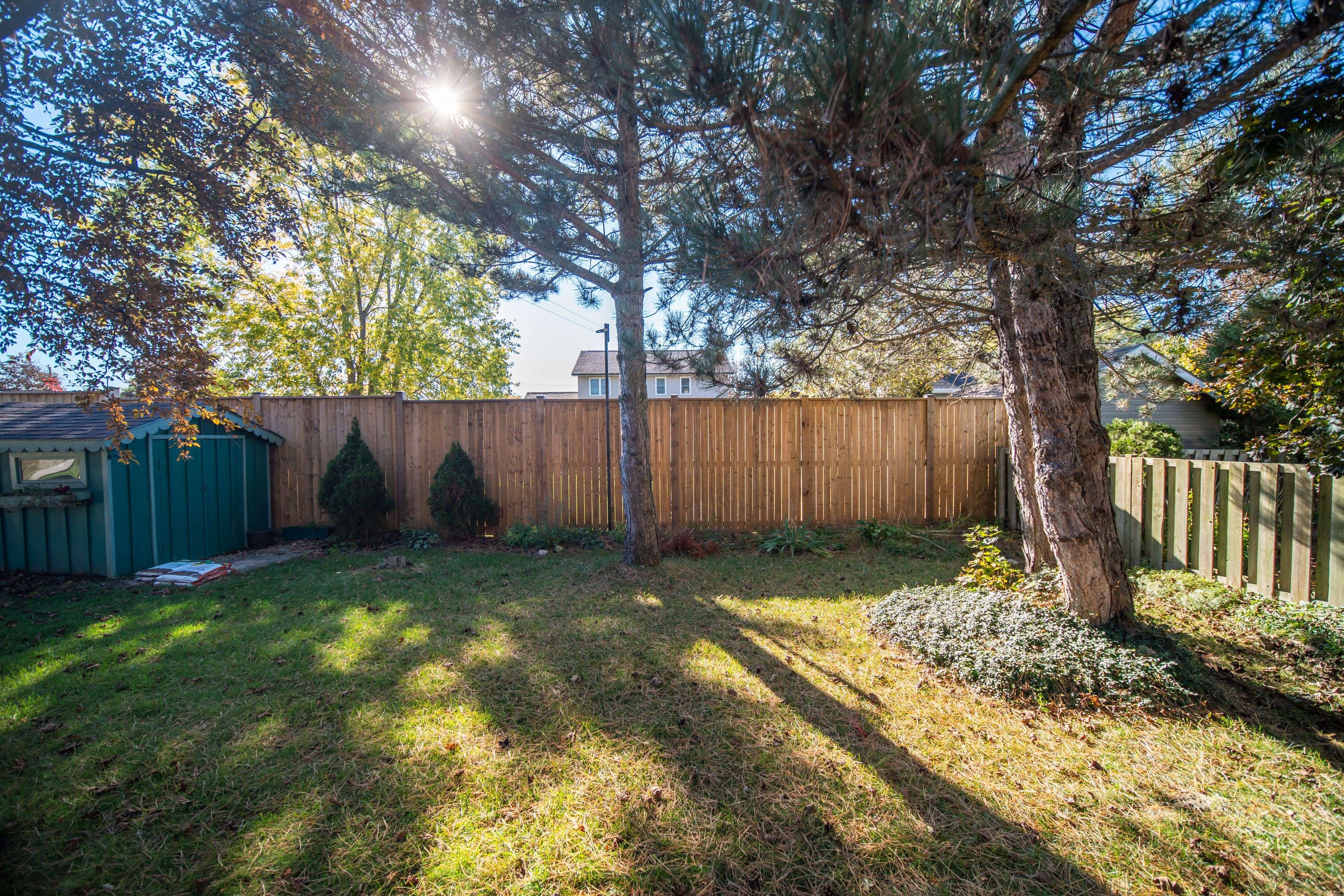 Kincardine, ON N2Z 1M3,750 Baird ST