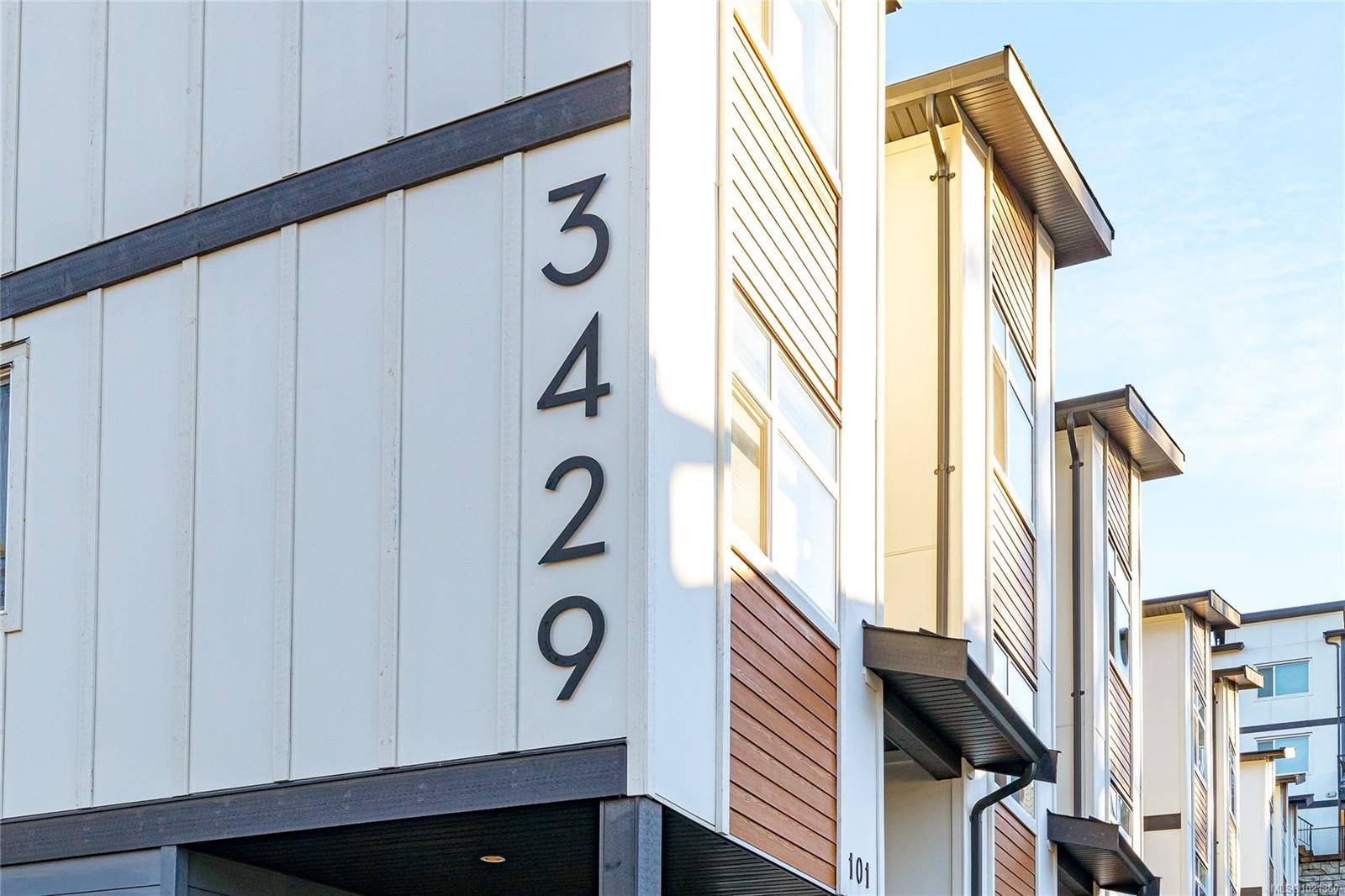 Langford, BC V9C 2X9,3429 Happy Valley Rd #116