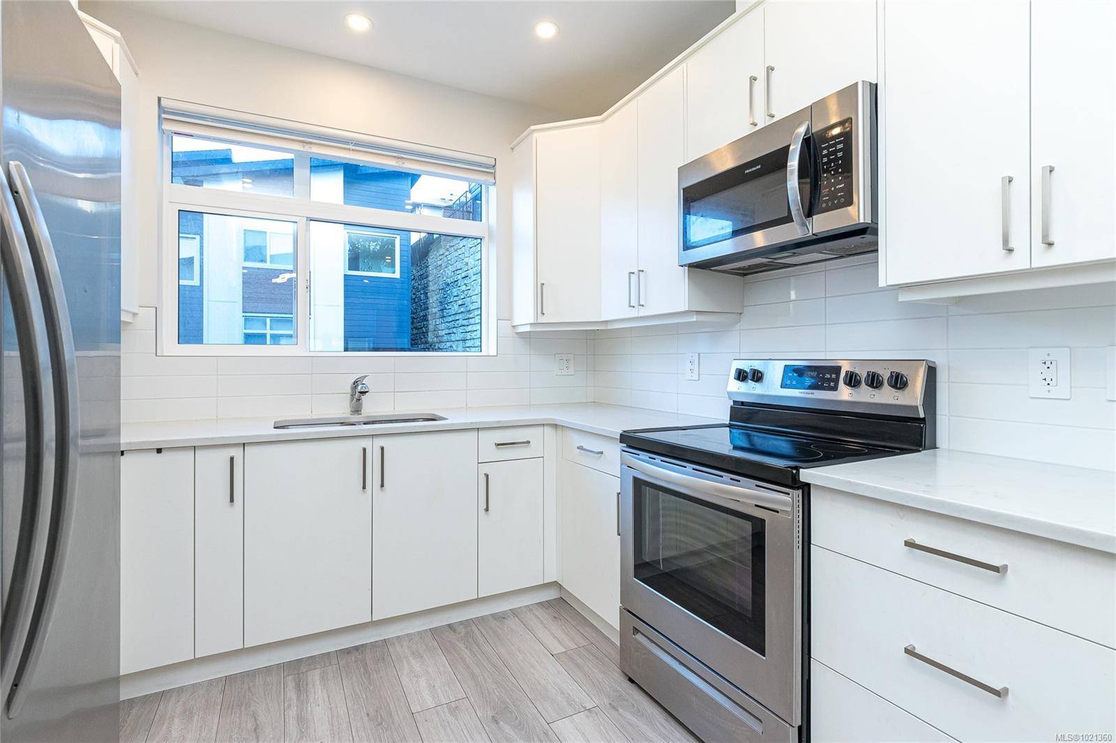 Langford, BC V9C 2X9,3429 Happy Valley Rd #116