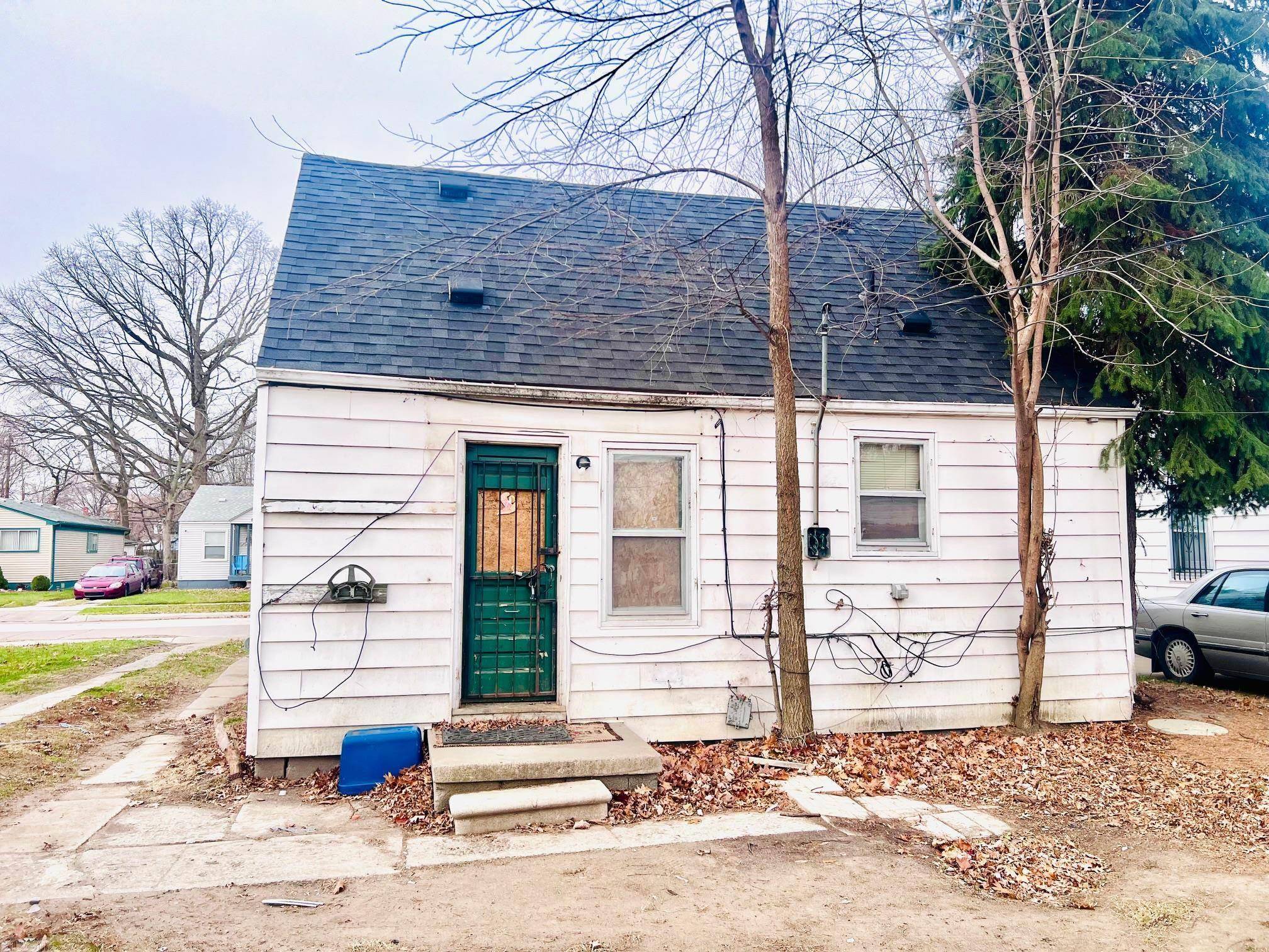 Detroit, MI 48224,5558 Radnor ST