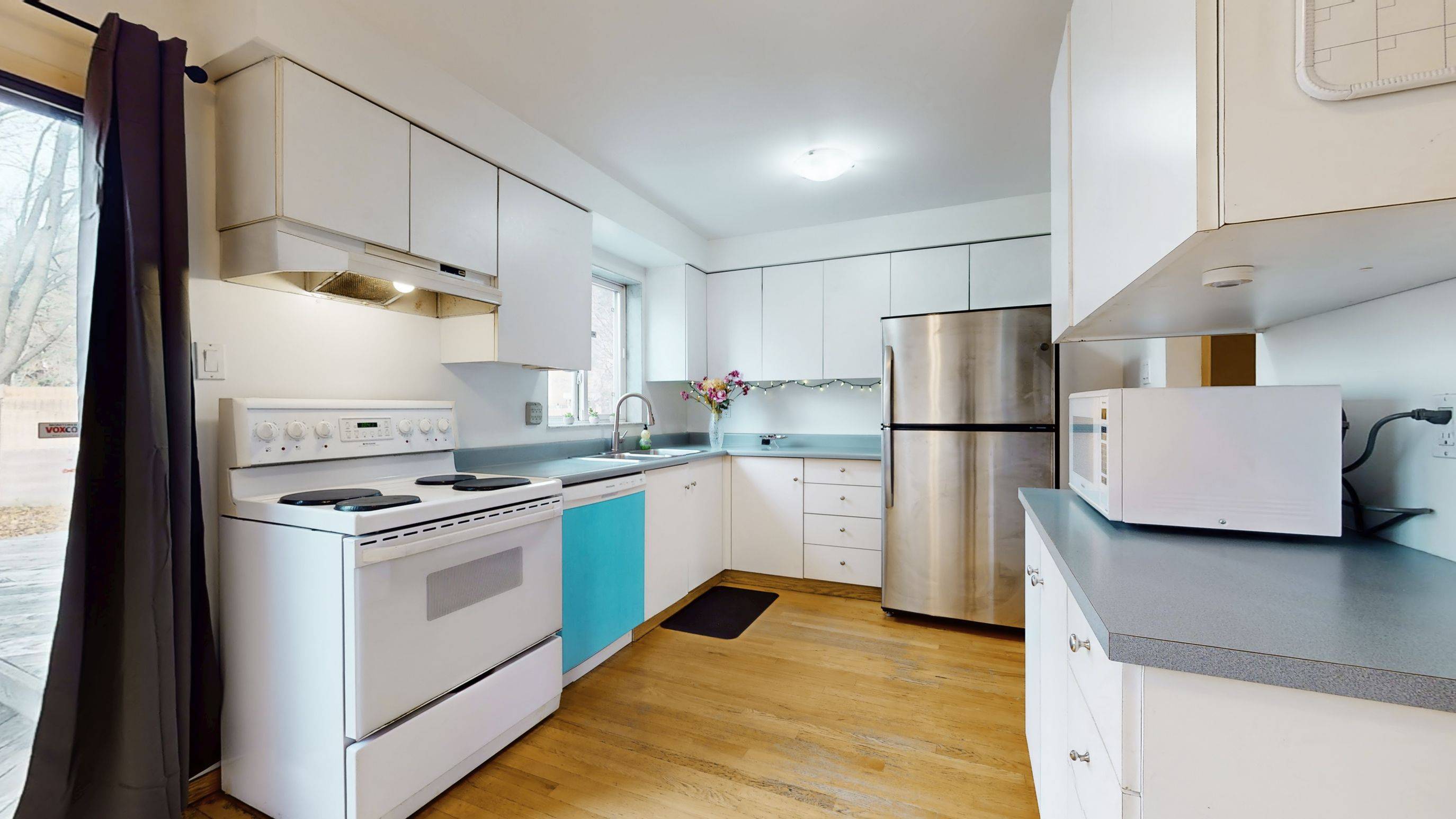 Vaughan, ON L4J 4Z2,93 Patrice CRES