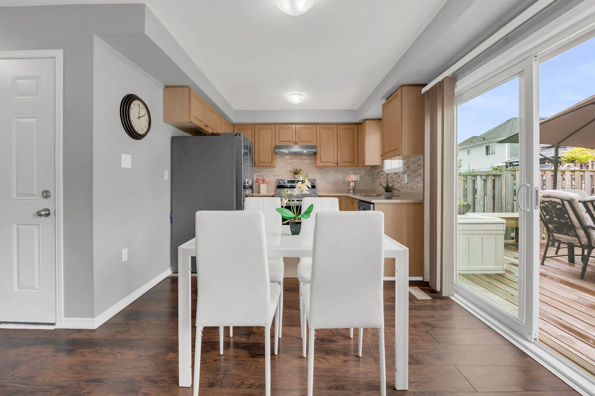 Hamilton, ON L0R 1C0,68 Powell DR