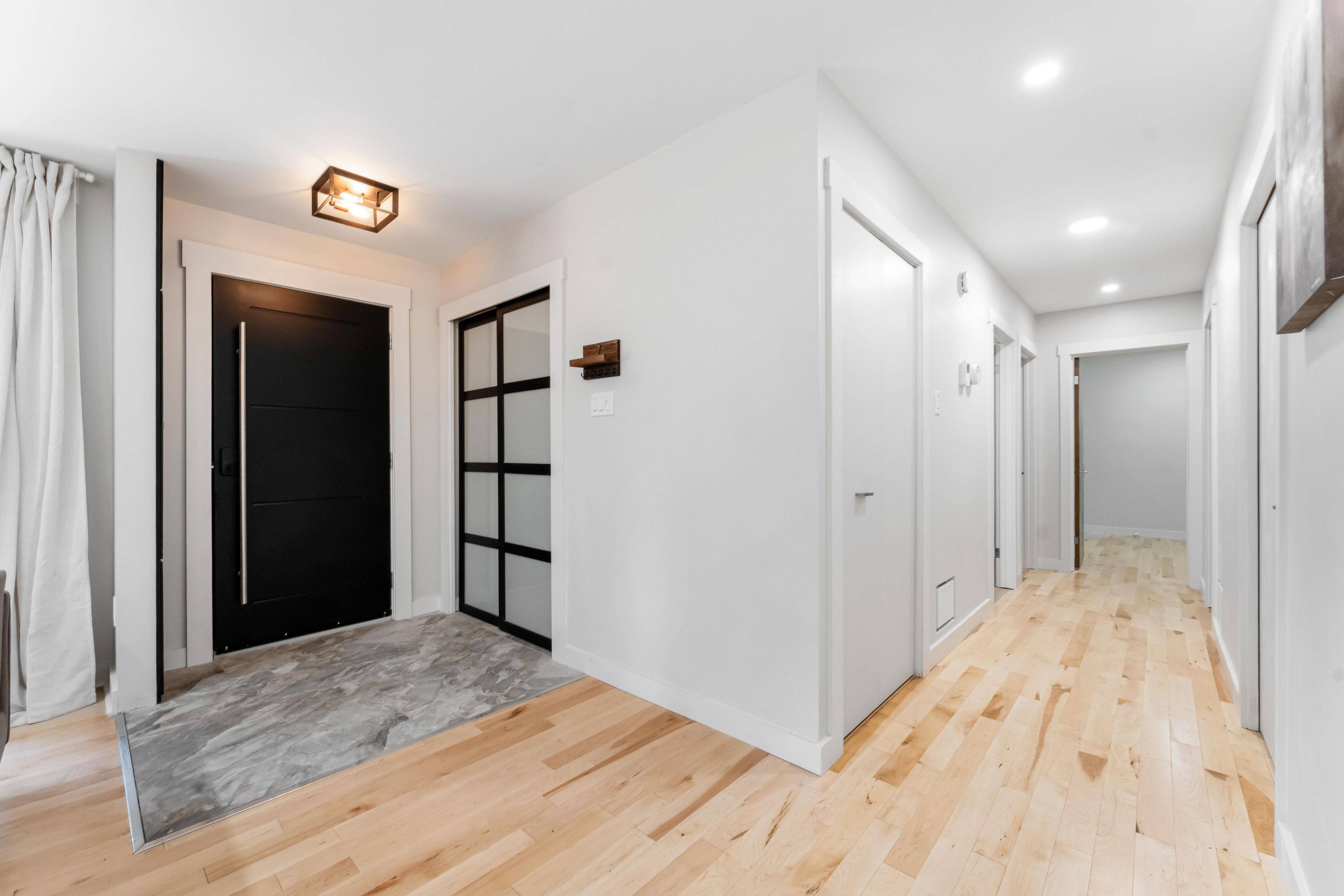 Kanata, ON K2K 1R6,15 Leacock DR