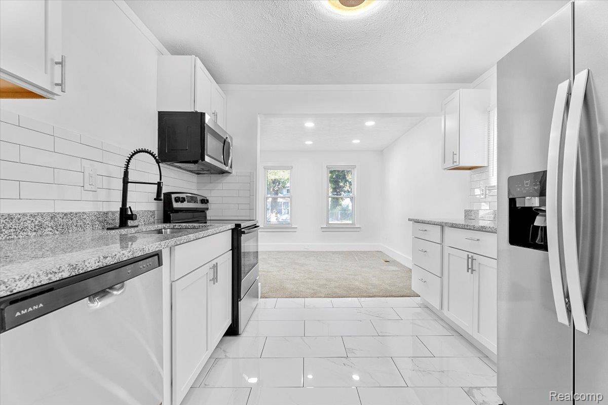 Lincoln Park, MI 48146,1865 Euclid ST