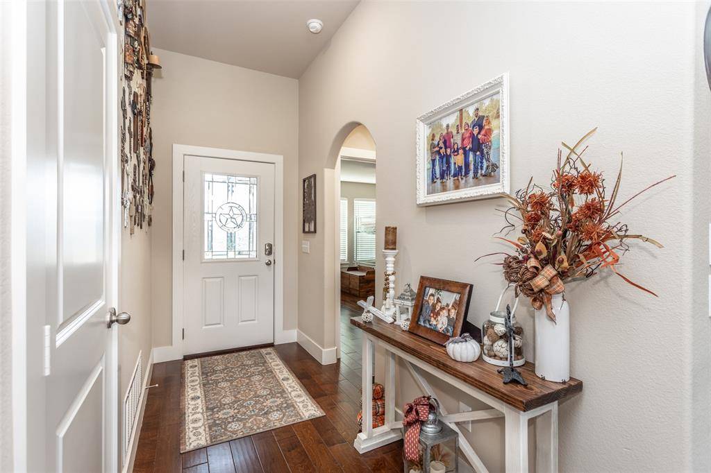 Collinsville, TX 76233,513 Pathfinder Street