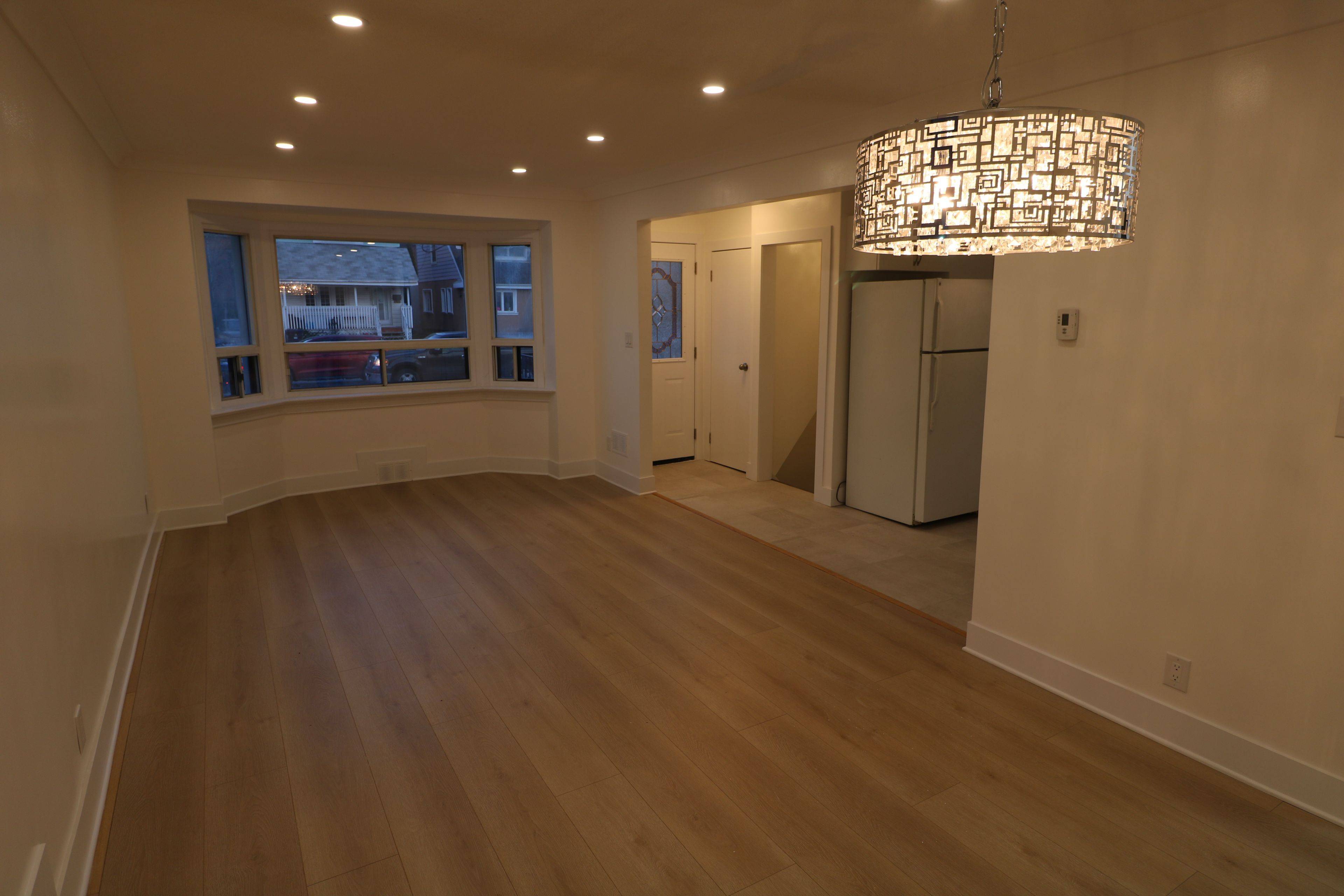 Toronto W03, ON M6M 3X4,1848 Keele ST