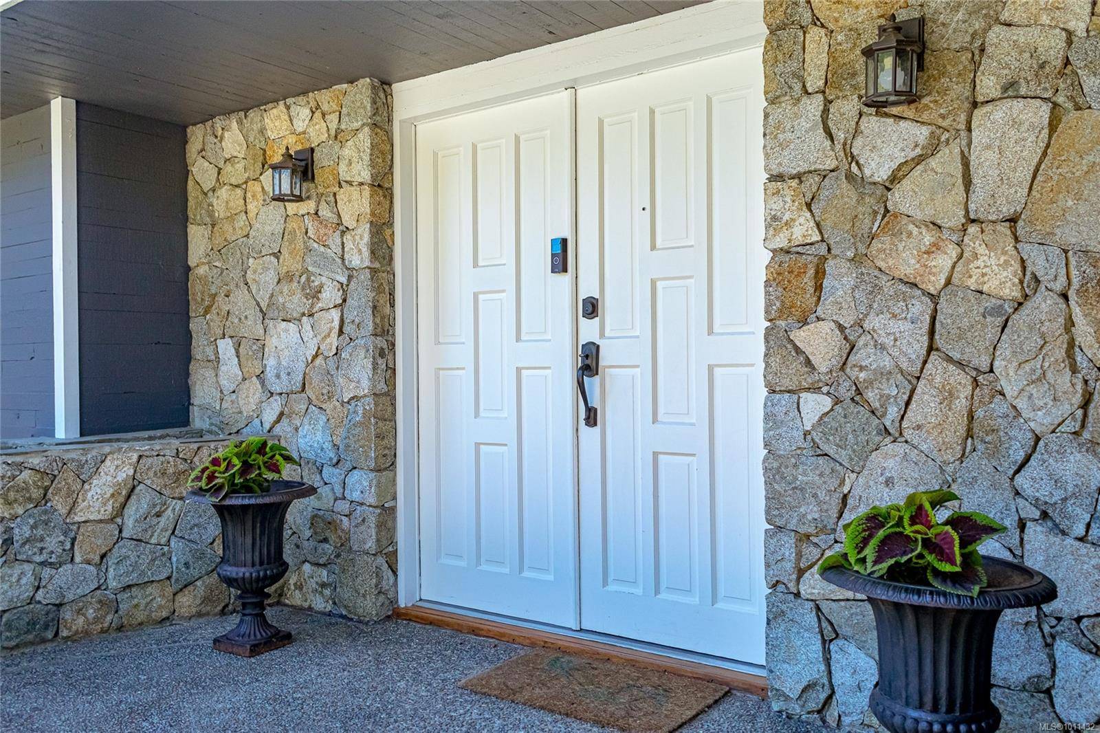 North Saanich, BC V8L 4E8,8781 Forest Park Dr