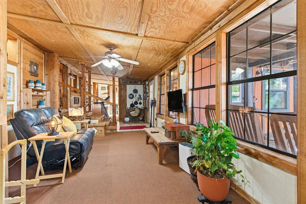 Palo Pinto, TX 76484,302 Kennon Circle