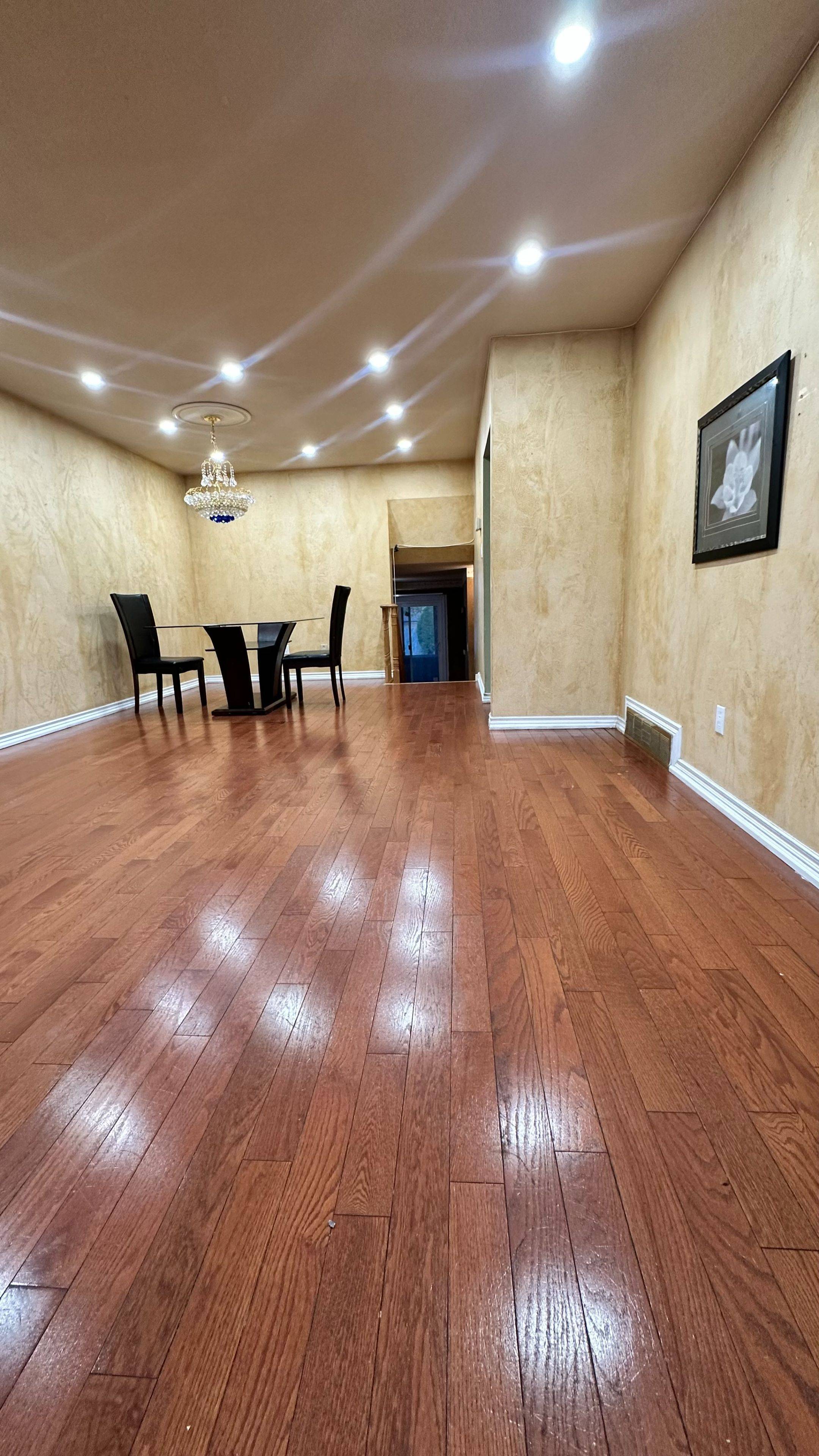 Toronto E09, ON M1G 2Y8,162 Merkley SQ