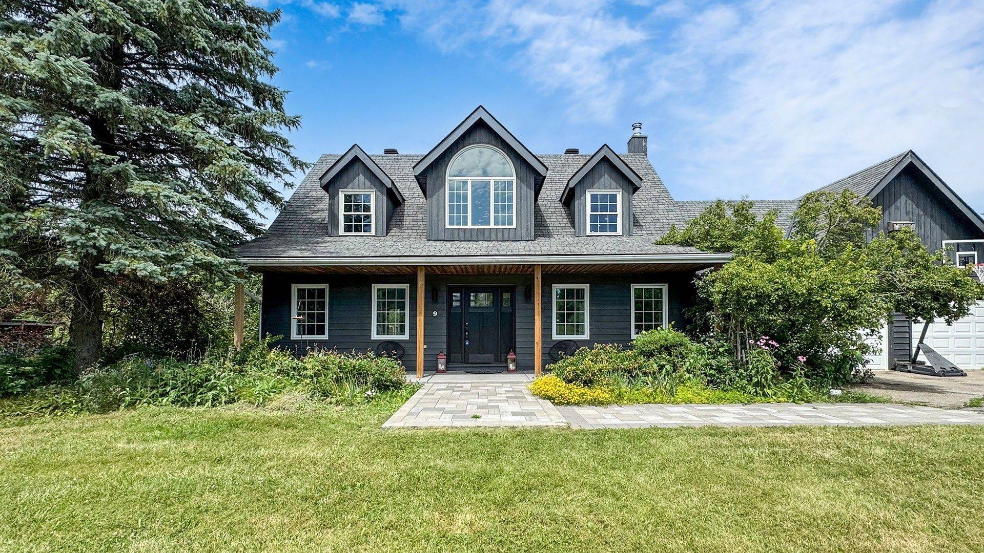 Melancthon, ON L9V 3G7,9 Oldfield CT