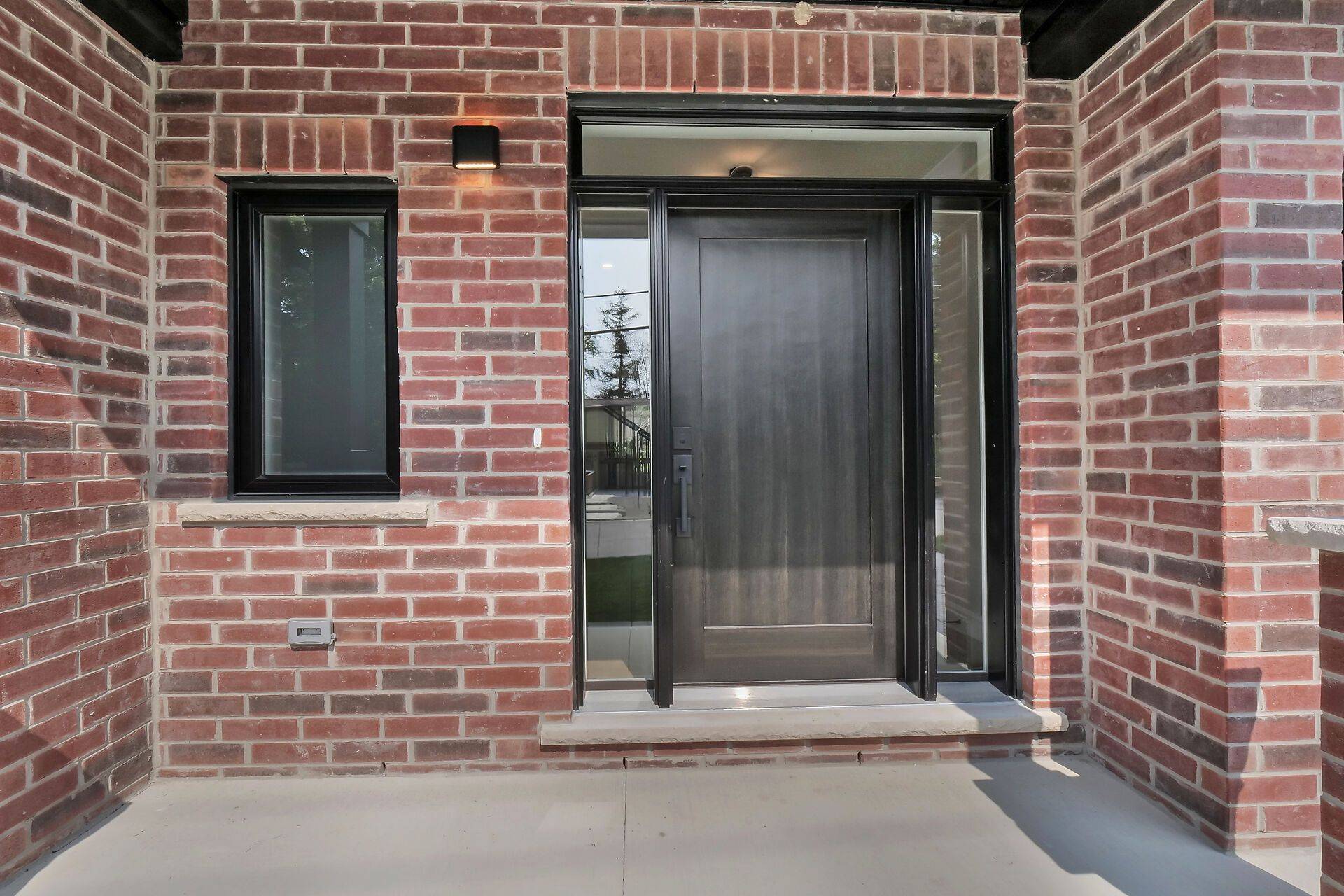 London South, ON N6K 3R2,422 Old Wonderland RD