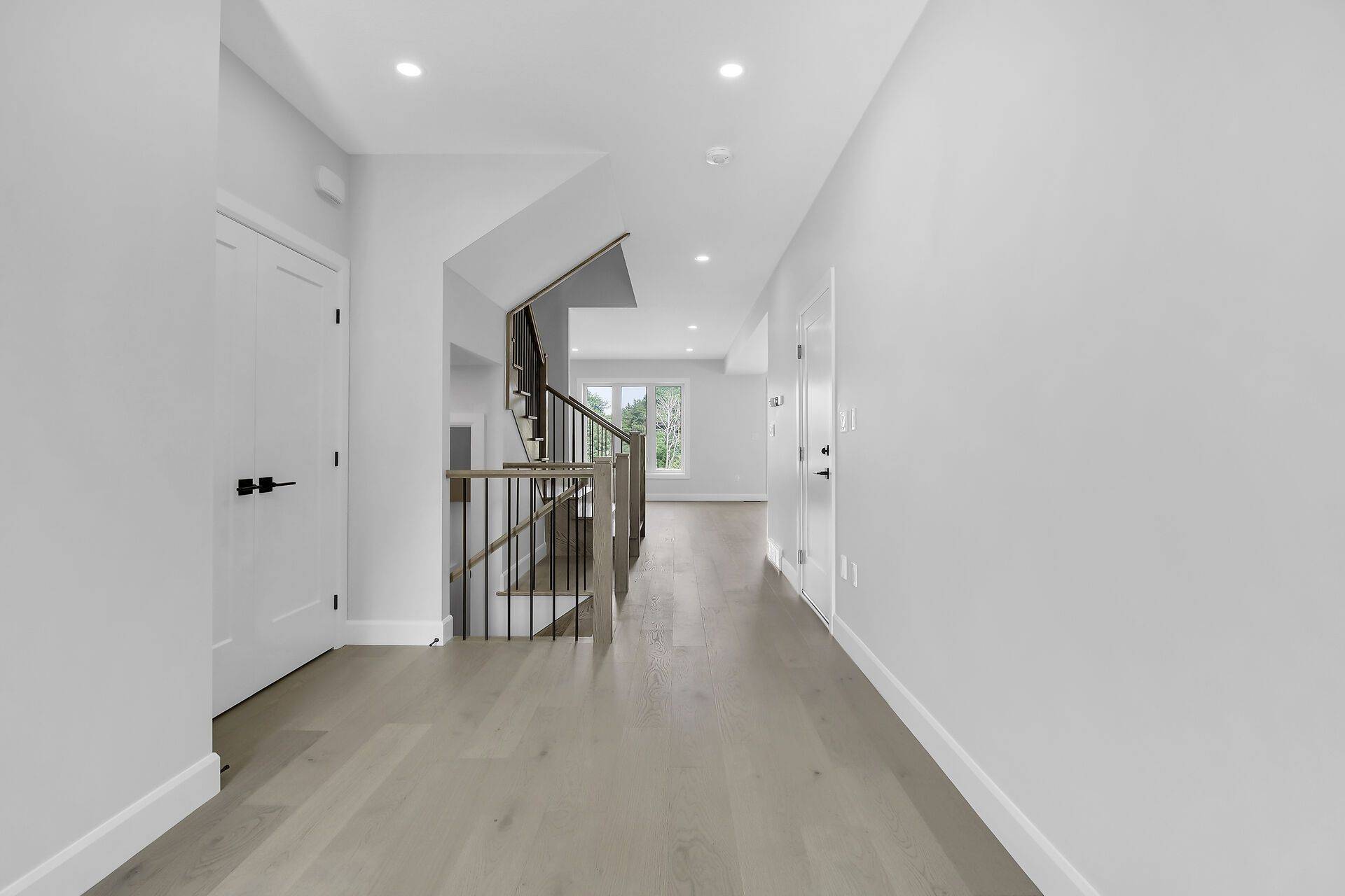 London South, ON N6K 3R2,422 Old Wonderland RD