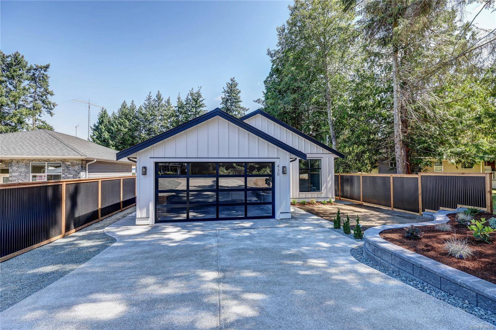 Parksville, BC V9P 1L2,430 Craig St