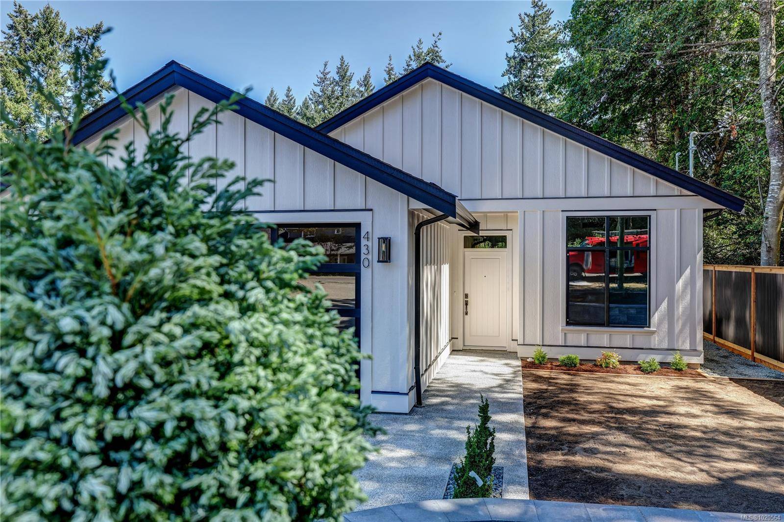 Parksville, BC V9P 1L2,430 Craig St