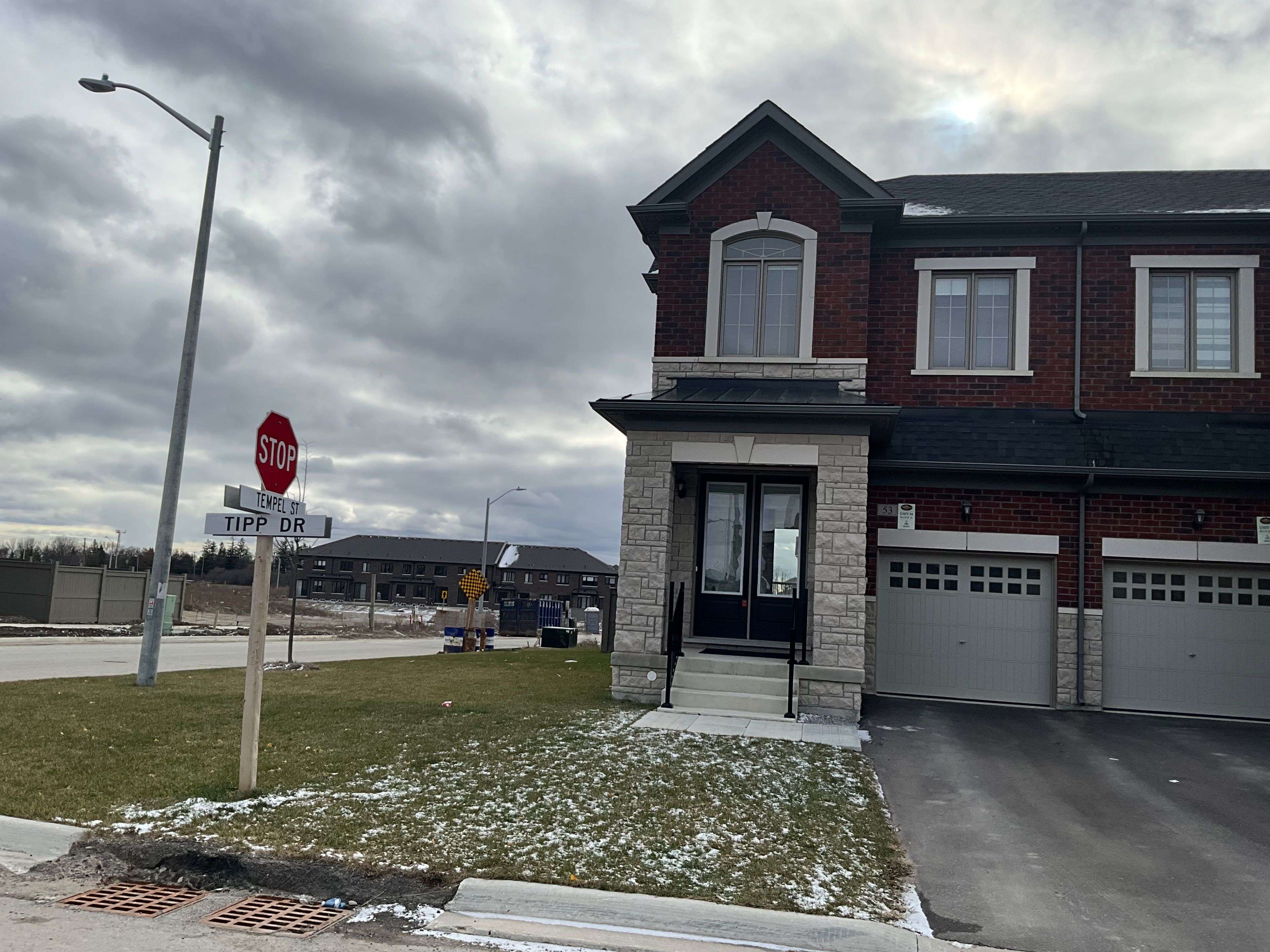 Richmond Hill, ON L4E 1J3,53 Tipp DR