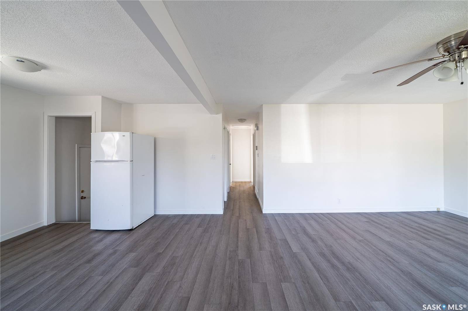 Regina, SK S4N 5K3,3111 Dewdney AVENUE E