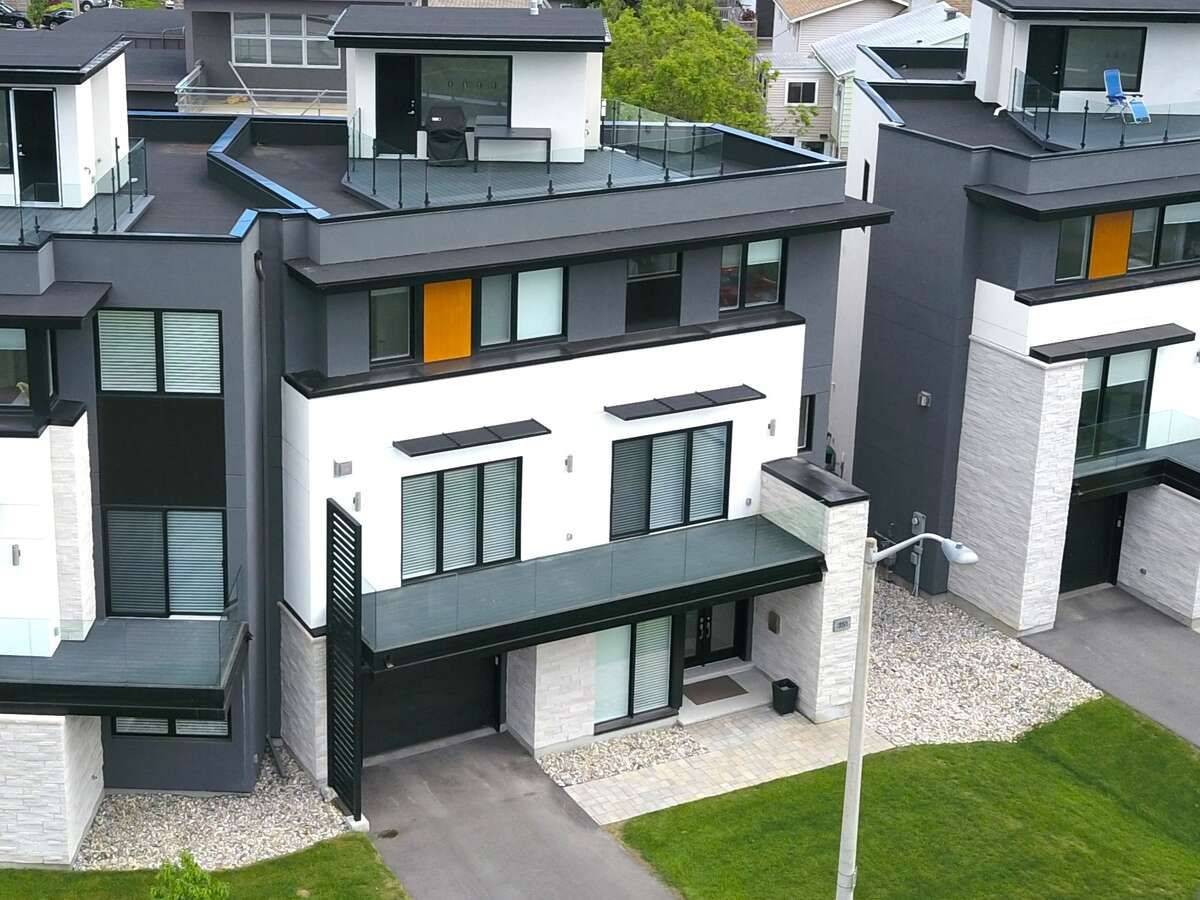 Carlingwood - Westboro And Area, ON K2A 2H1,351 Dominion AVE