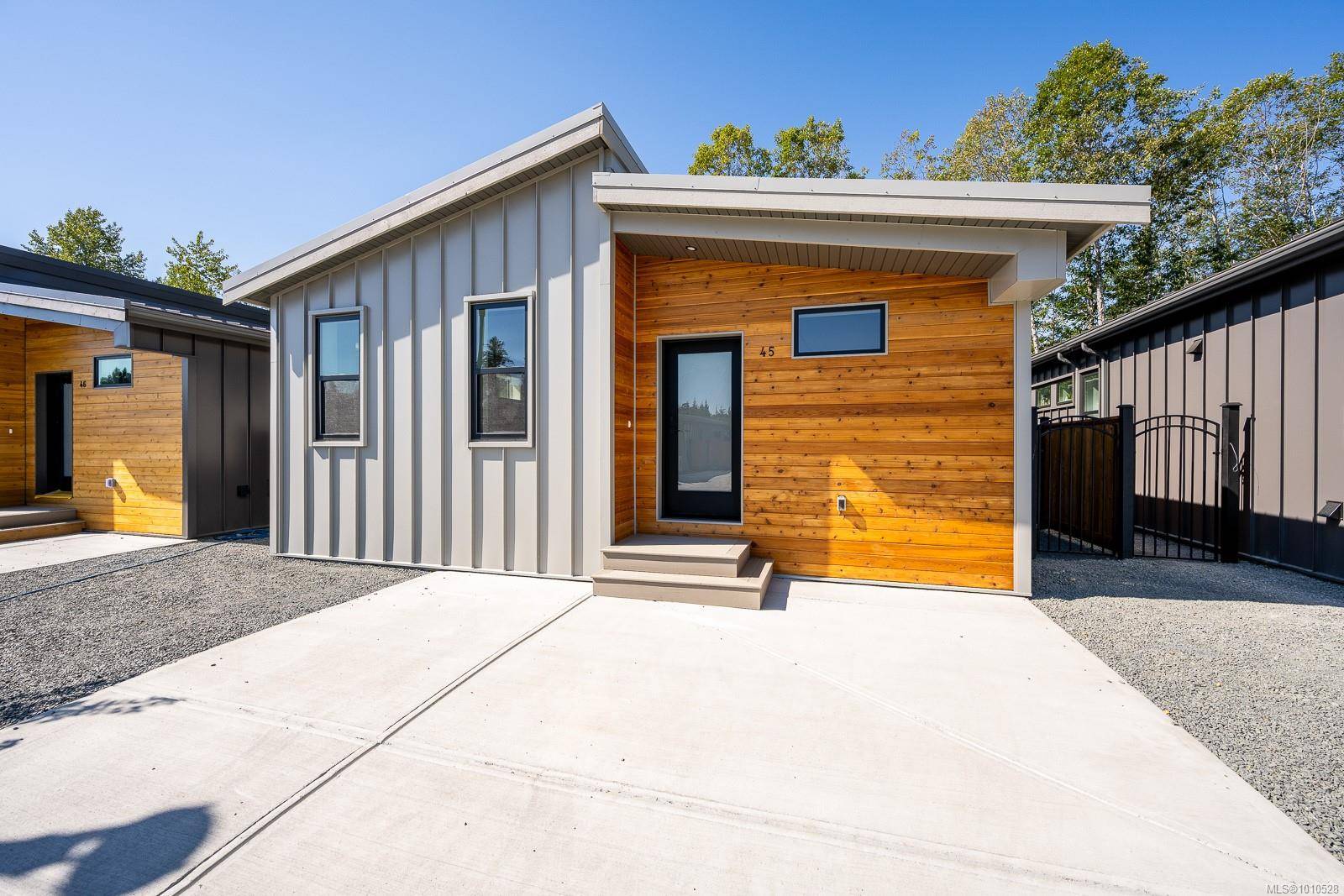 Cumberland, BC V0R 1S0,3025 Royston Rd #45