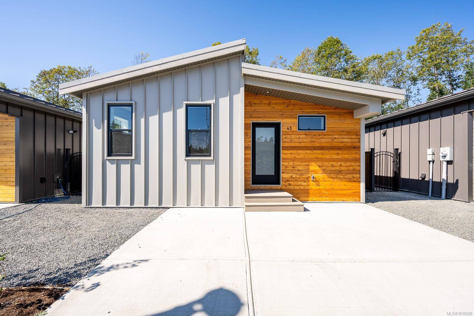 Cumberland, BC V0R 1S0,3025 Royston Rd #45