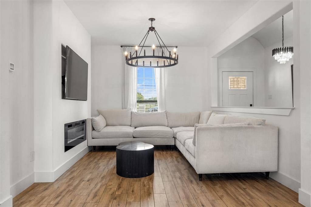 Forest Hill, TX 76119,3221 George Avenue