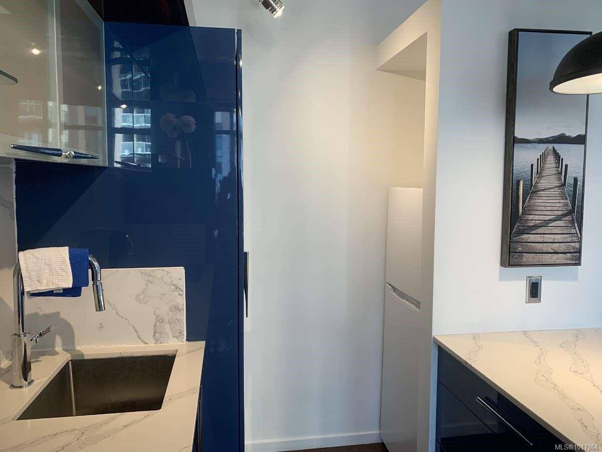 Victoria, BC V8V 4Y3,1029 View St #605