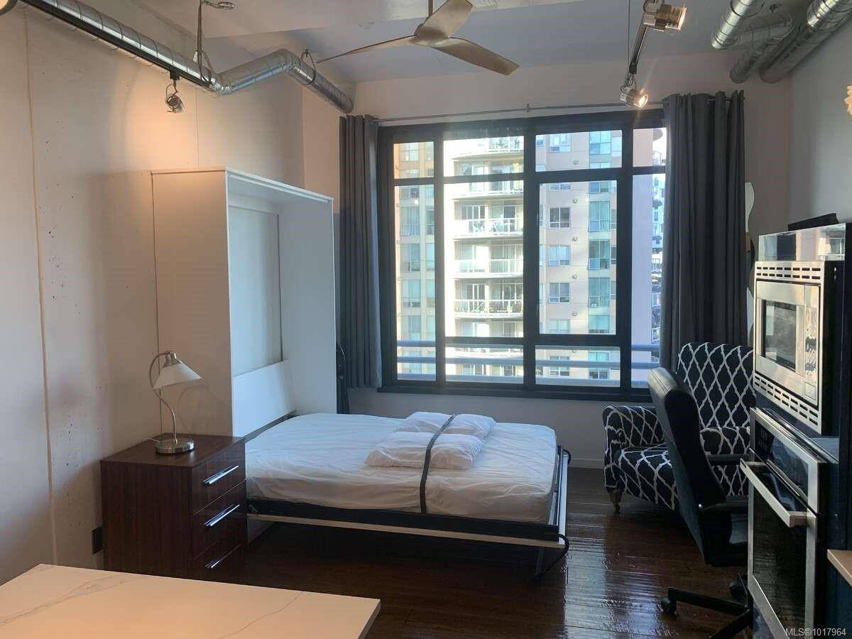 Victoria, BC V8V 4Y3,1029 View St #605