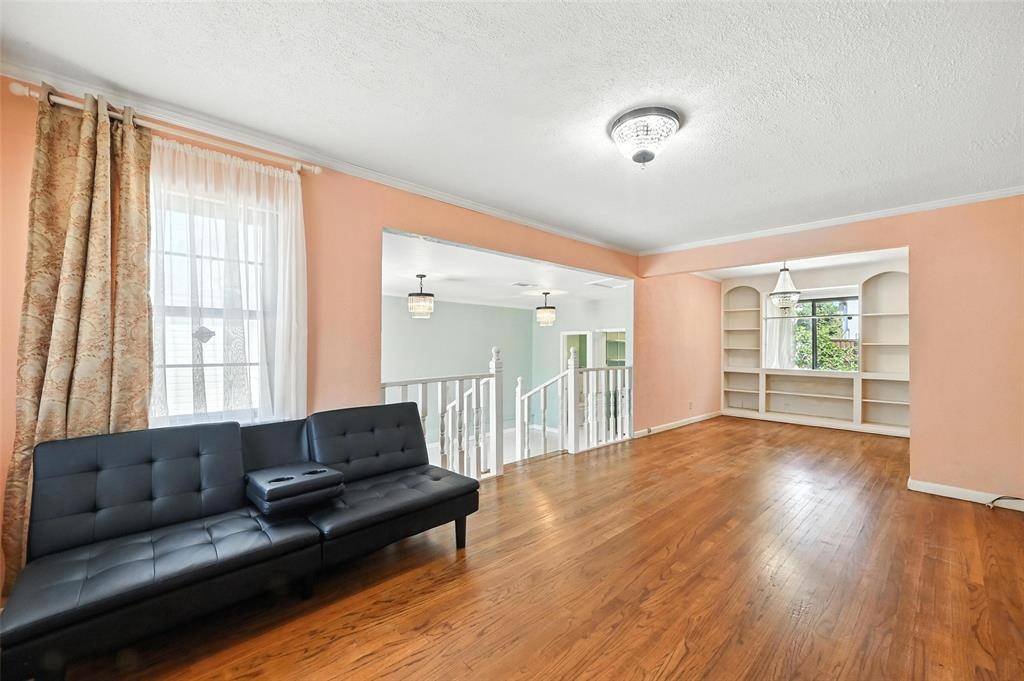 Dallas, TX 75220,3427 Manana Drive