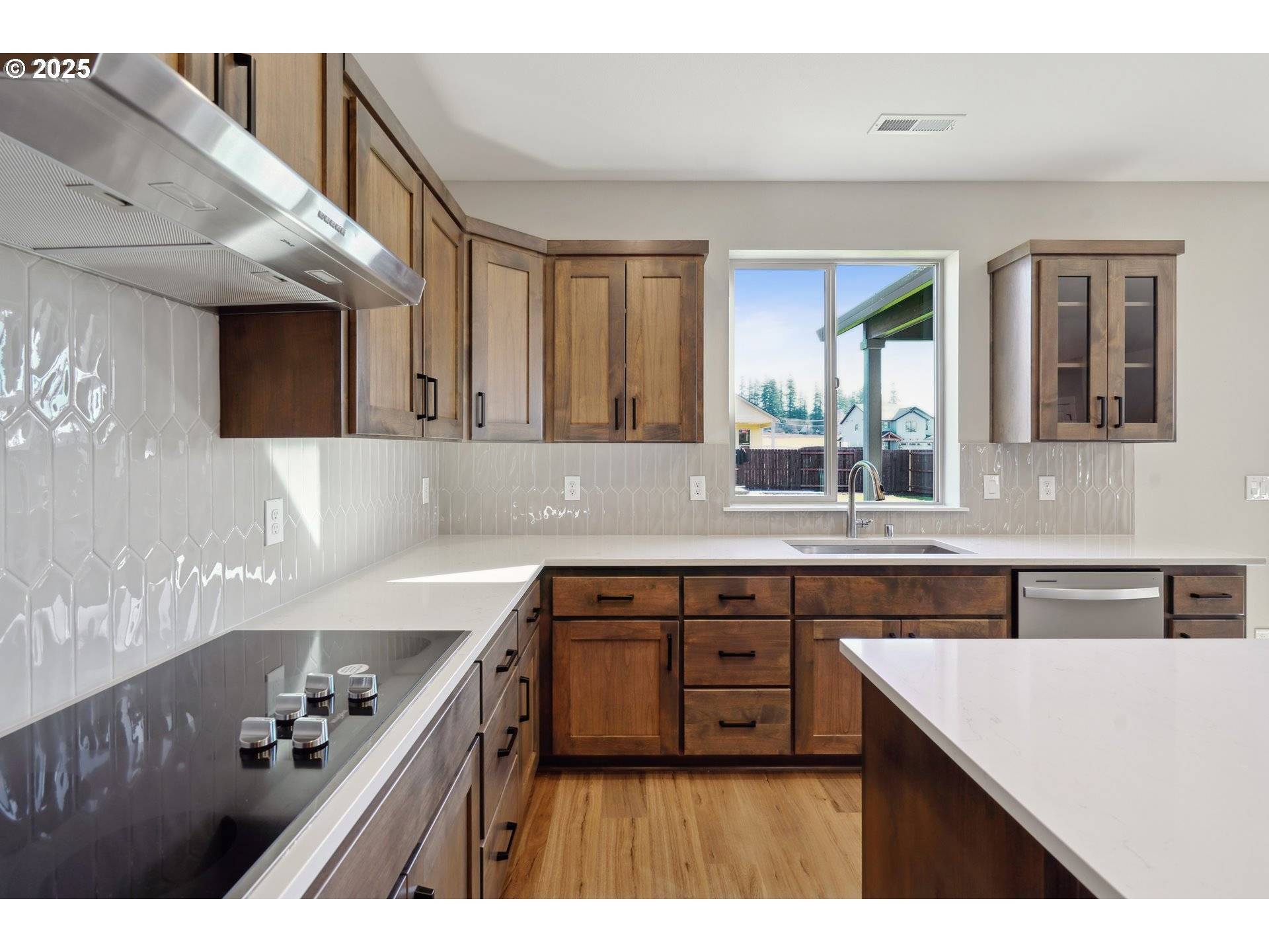 La Center, WA 98629,165 E AIREDALE AVE