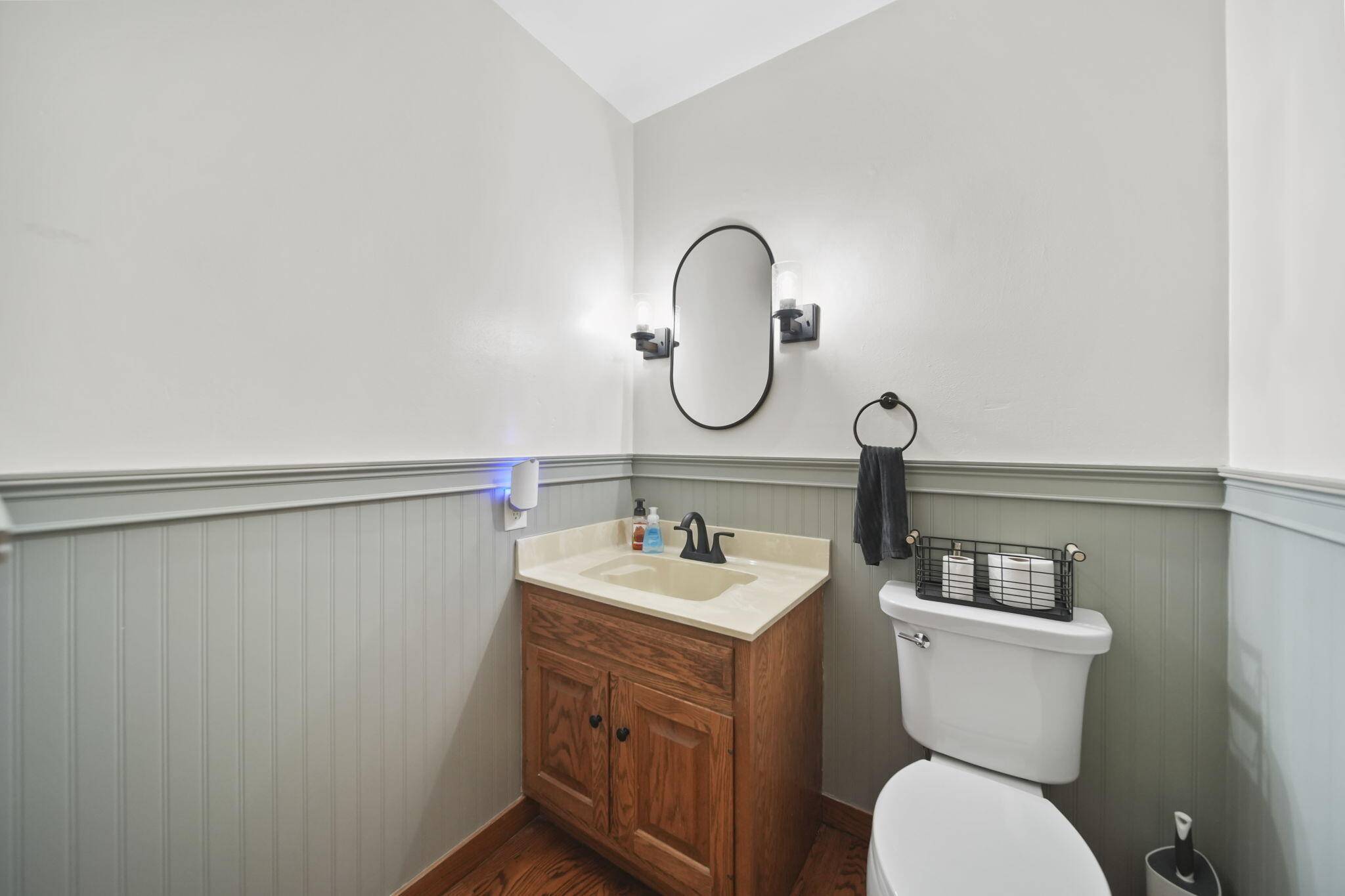 Adrian, MI 49221,1544 Brookfield CT