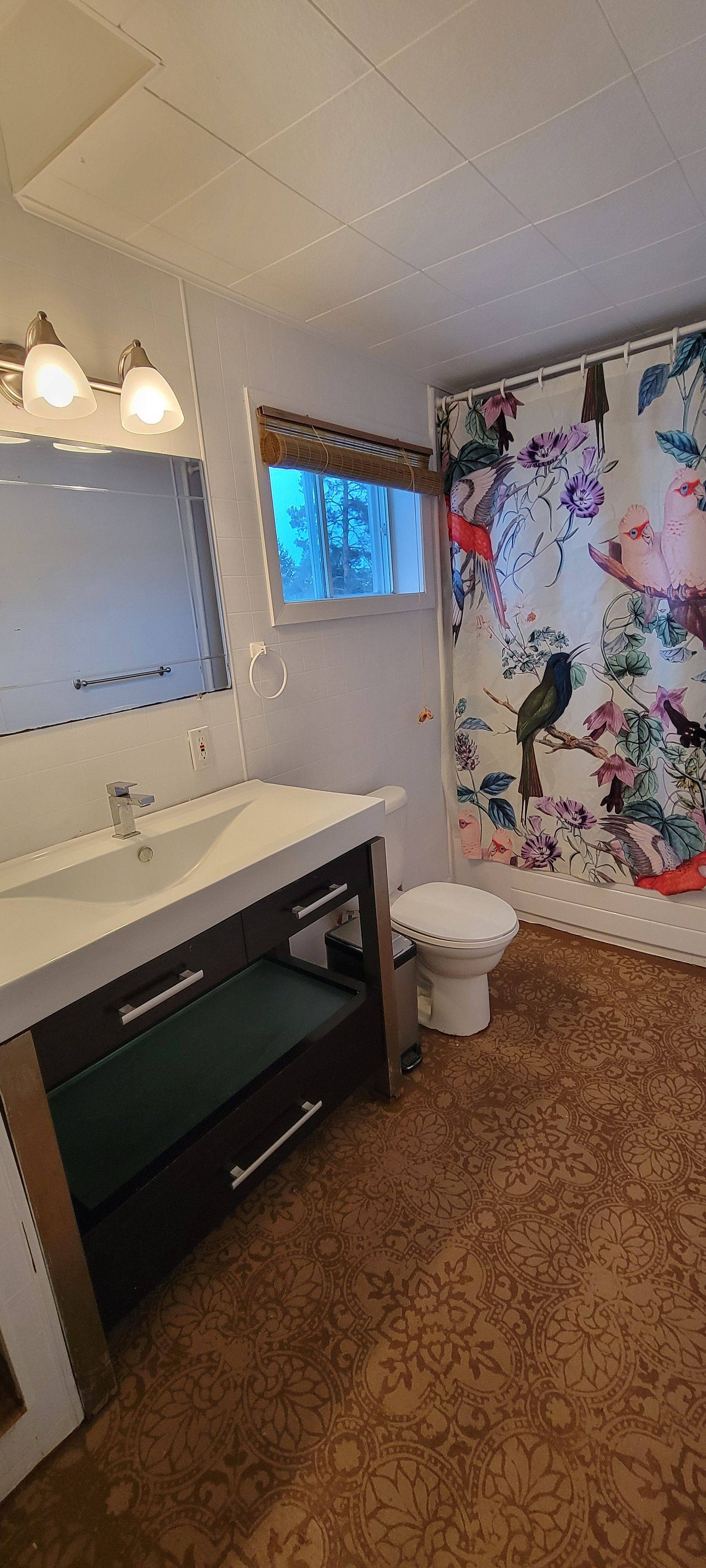 Hawkesbury, ON K0B 1P0,1085 Labrosse ST