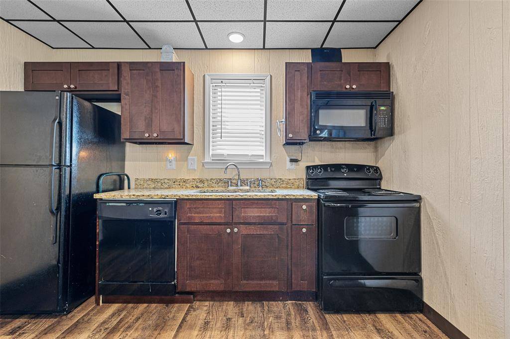 Naples, TX 75568,104 Truitt