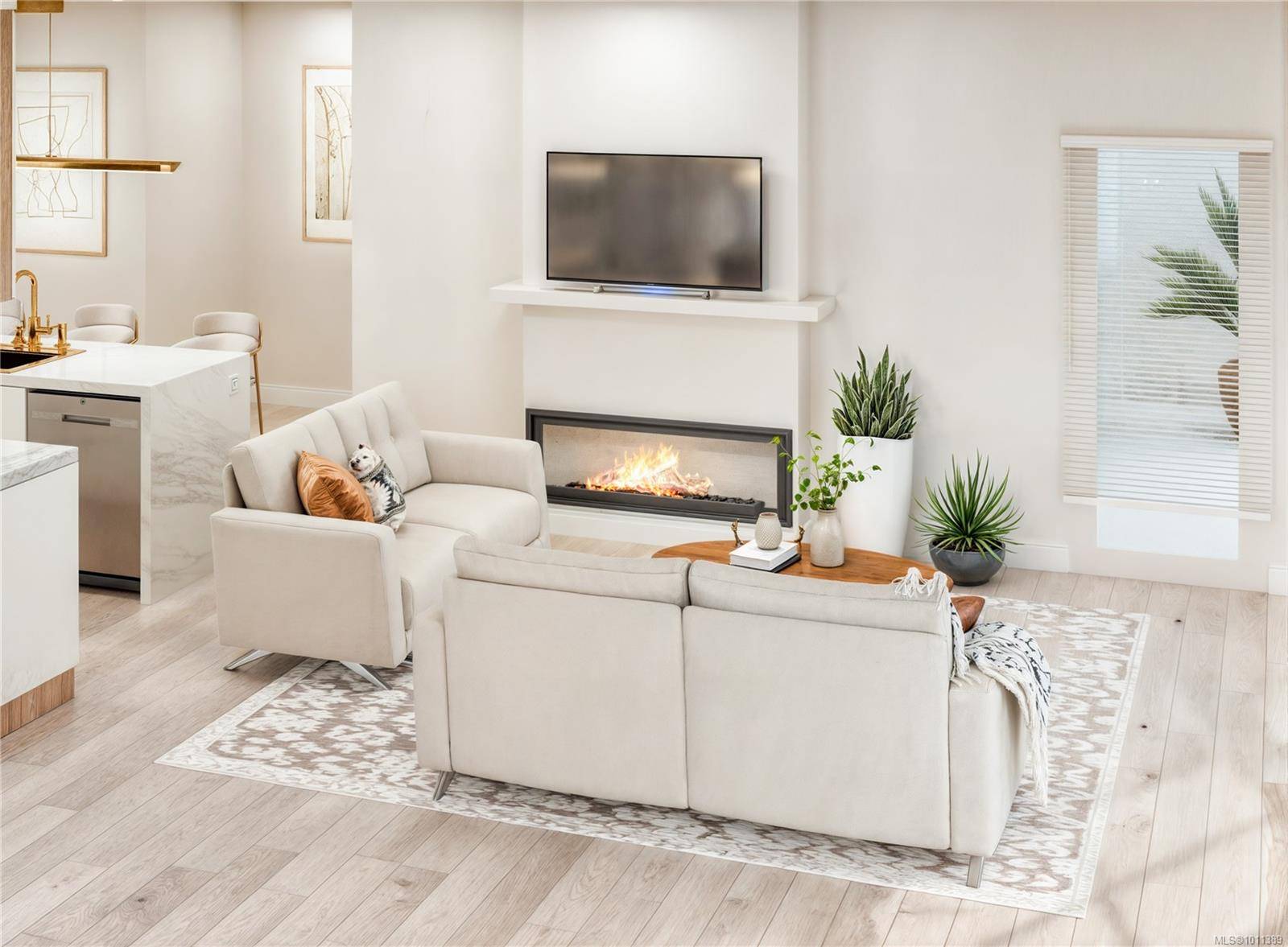 Central Saanich, BC V8M 2B1,7815 Wallace Dr #305