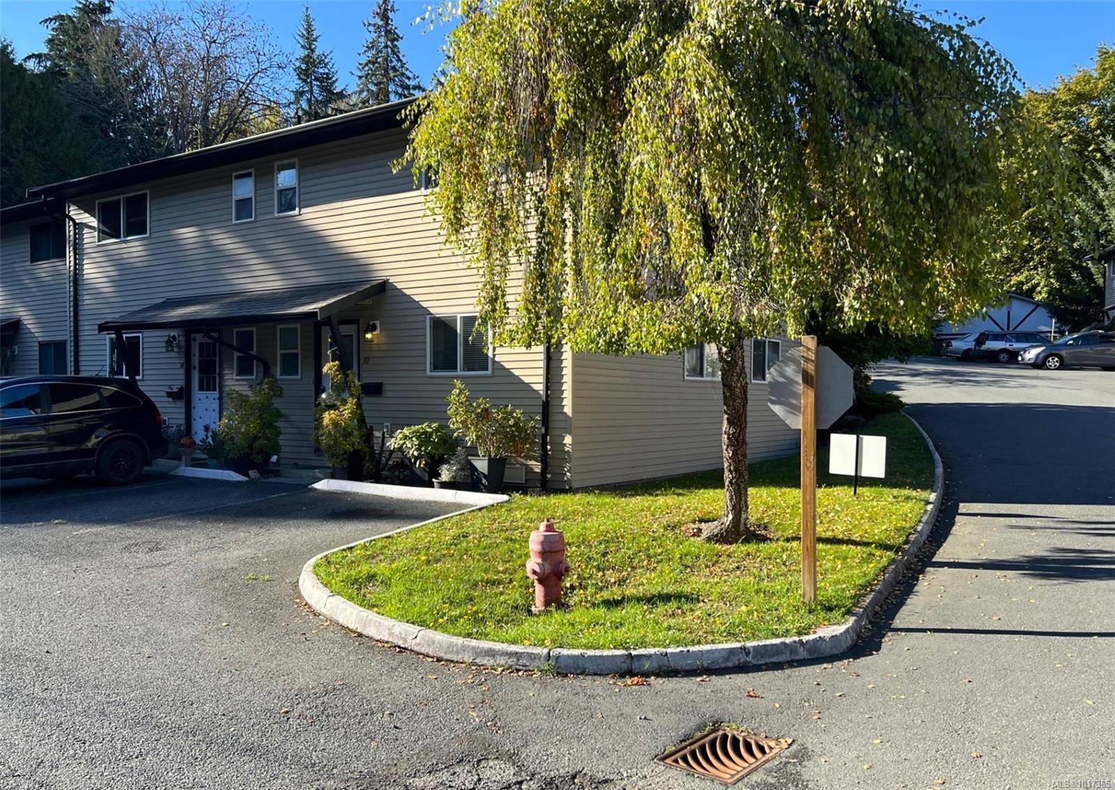 Duncan, BC V9L 4B5,3025 Cowichan Lake Rd #39