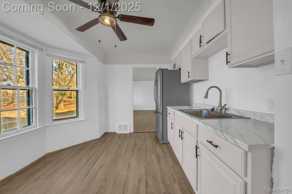 Detroit, MI 48227,15328 Prevost ST