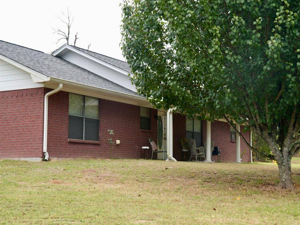 Hughes Springs, TX 75656,237 county road 2937