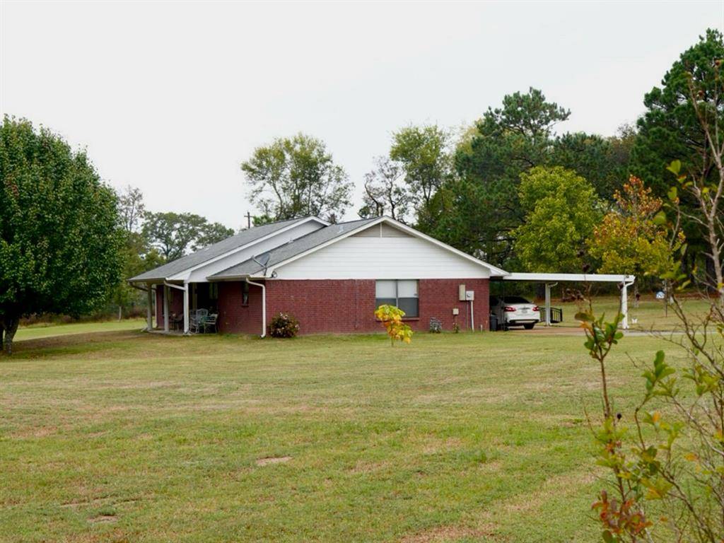 Hughes Springs, TX 75656,237 county road 2937