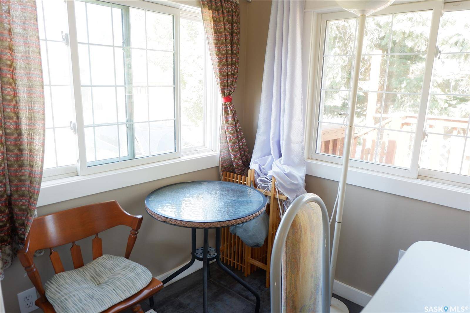 Lafleche, SK S0H 2K0,123 3rd STREET W