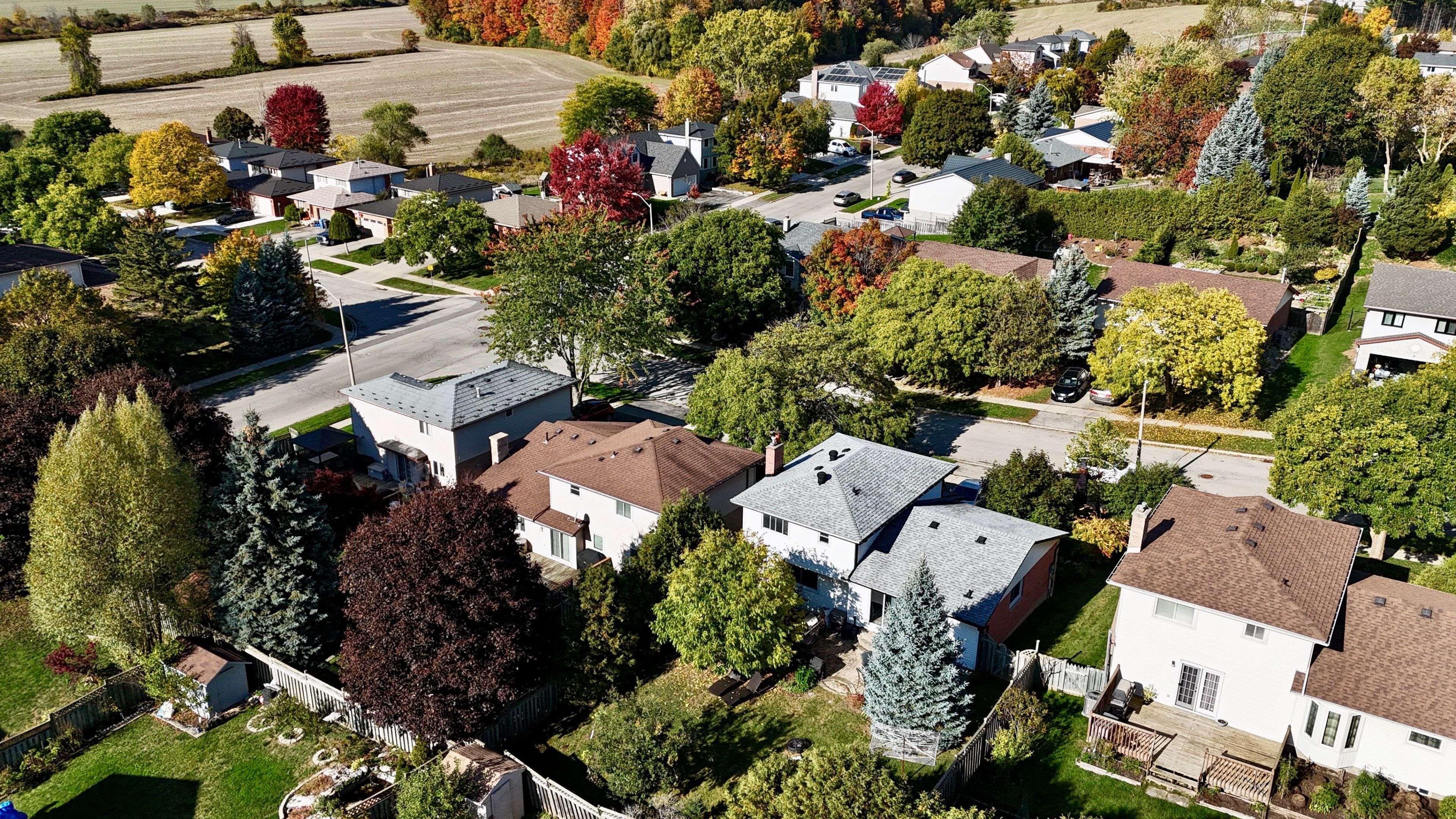 Guelph, ON N1K 1J6,40 Shoemaker CRES