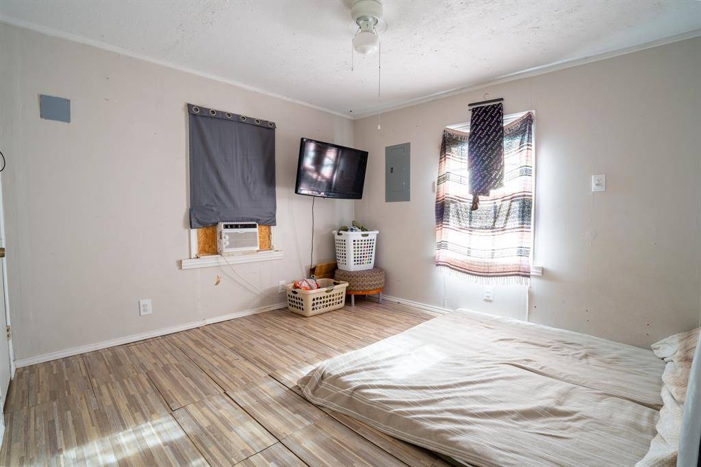 Dallas, TX 75217,714 Neomi Avenue