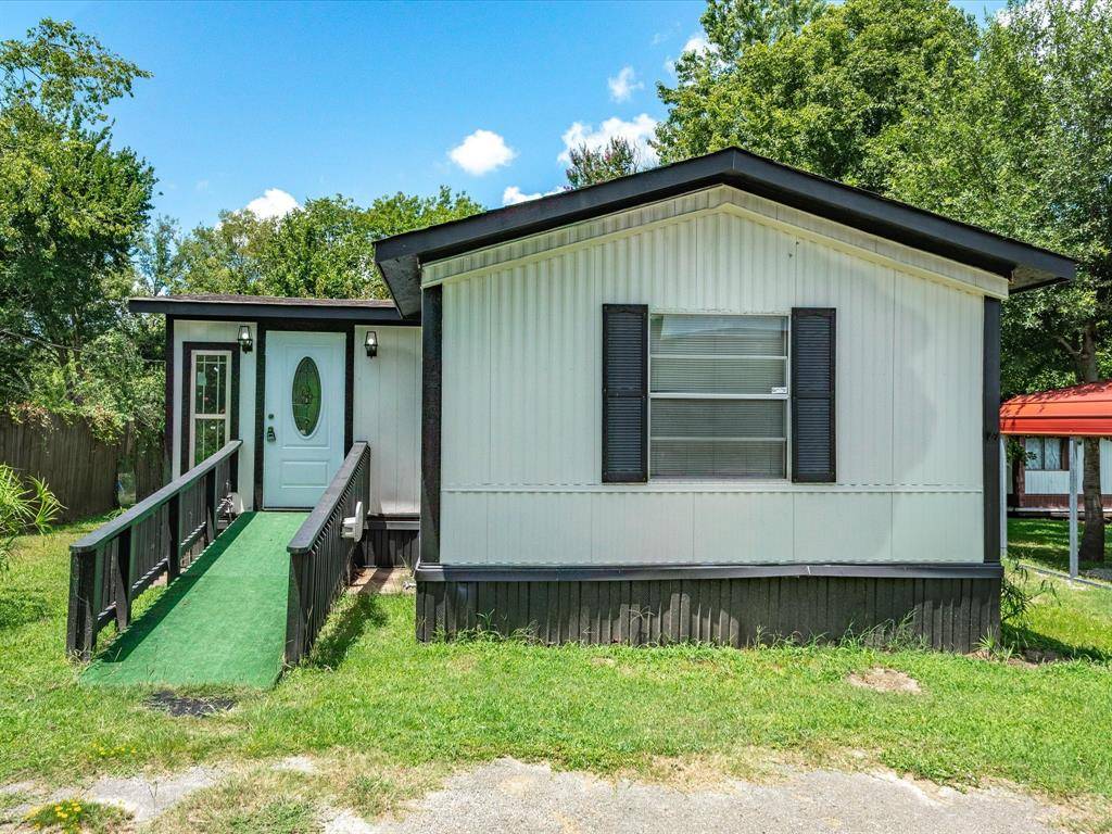 Tyler, TX 75704,476 Airway Avenue