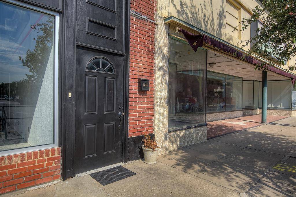 Commerce, TX 75428,1213 Washington Street