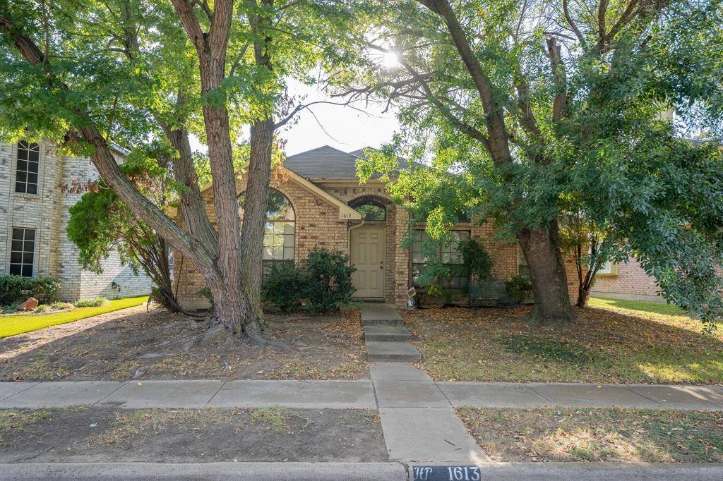 Dallas, TX 75227,4835 Berridge Lane