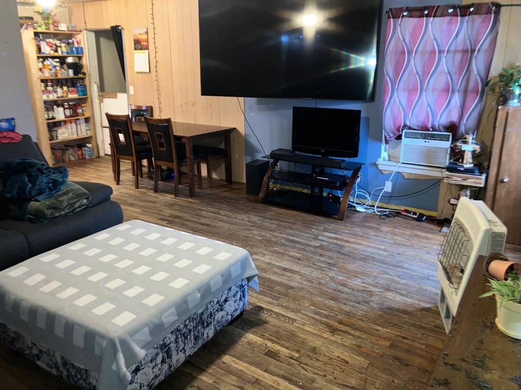 De Leon, TX 76444,8673 Highway 16