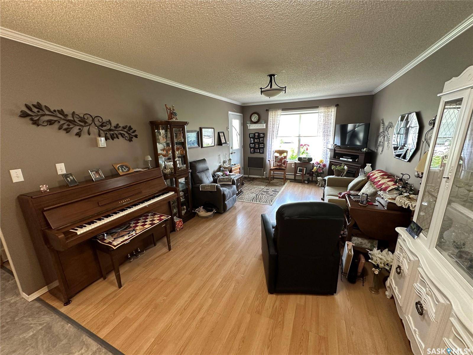 Rosthern, SK S0K 3R0,5004 5th STREET #12