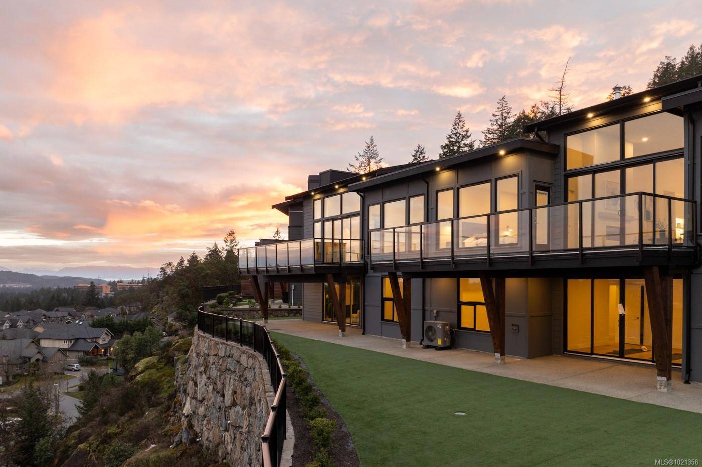 Langford, BC V9B 0G4,2332 Copper Rock Crt #107