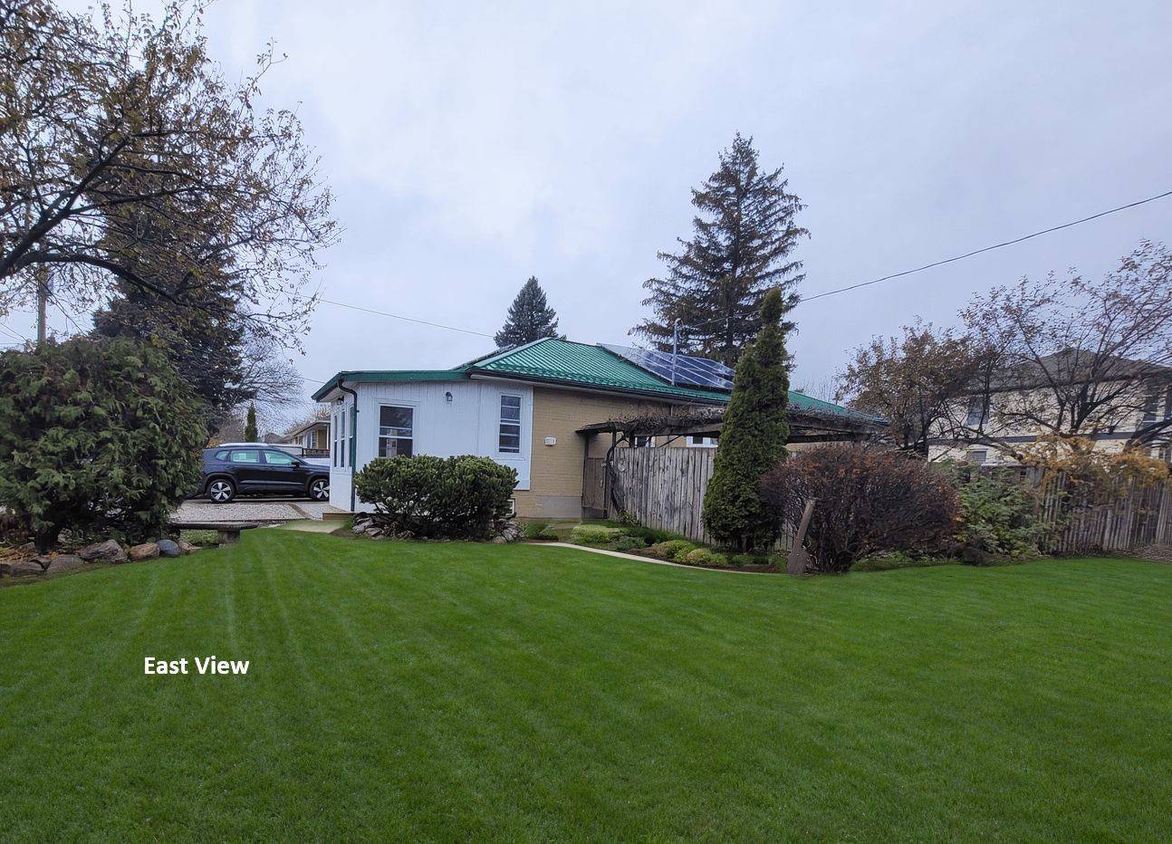 Richmond Hill, ON L4C 1R4,347 Boisdale AVE